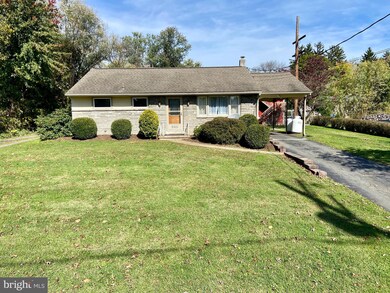 5921 Littlefield Ave, Reading, PA 19606 - photo 2