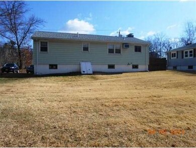 7 Belknap St, Lawrence, MA 01843 - photo 2