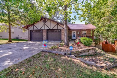 104 Deer Park Cir, Kimberling City, MO 65686 - photo 2