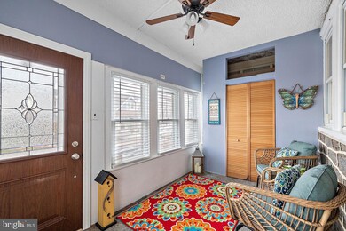 110 N Fairview Ave, Upper Darby, PA 19082 - photo 3