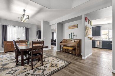 25409 N 40th