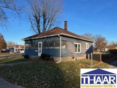 1047 N 9th St, Clinton, IN 47842 - photo 3