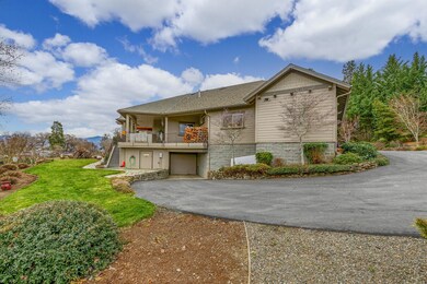 2316 W Hillside Dr, Central Point, OR 97502 - photo 4