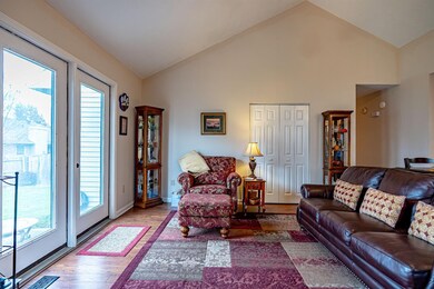 105 Murifield Ct, Frankfort, KY 40601 - photo 4