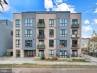 1016 17th Place NE unit 7, Washington, DC 20002 - photo 2