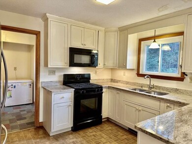 157 Jericho St, White River Junction, VT 05001 - photo 6