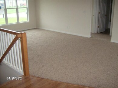 11800 Maplegrove Dr, Holland, MI 49424 - photo 3