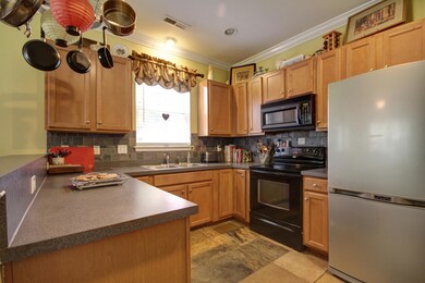 8959 Planters Row Lane_kitchen 1
