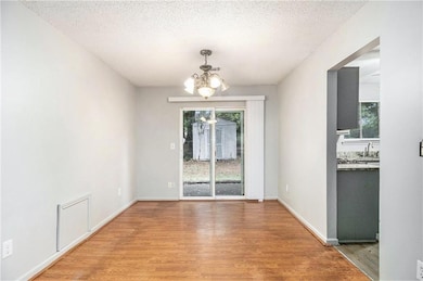 5472 Forest East Ln, Stone Mountain, GA 30088 - photo 6