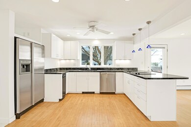 10 Island Ave, Kittery, ME 03904 - photo 5