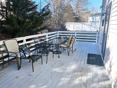 42 Charlene Ave, Westerly, RI 02891 - photo 4