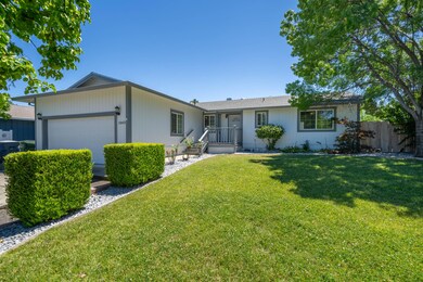 1043 Goodview Way-7