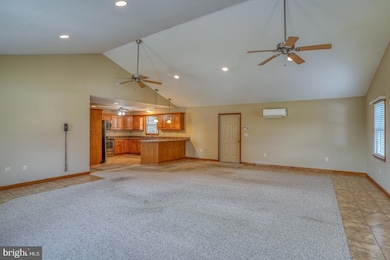 271 Duck Creek Pkwy, Clayton, DE 19938 - photo 4