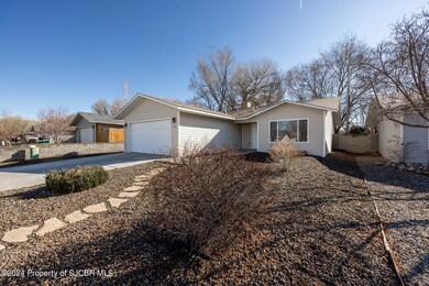 356 Valle Vista Dr, Farmington, NM 87401 - photo 3