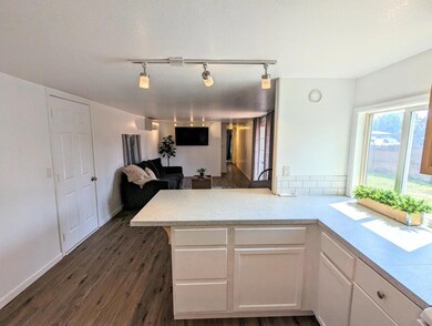 Open Floor Plan1
