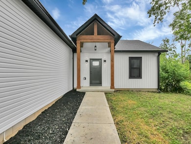 2-web-or-mls-1292-moundview-ave