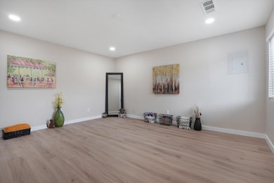 2201 William St SE, Albuquerque, NM 87102 - photo 5