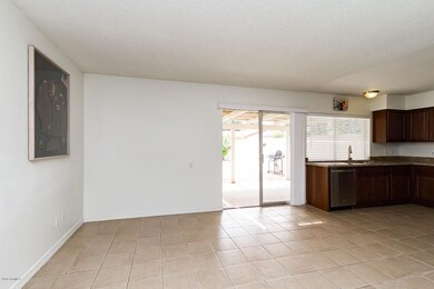 1607 E Westwind Wy AZ-7
