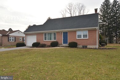 3214 Stoudts Ferry Bridge Rd, Reading, PA 19605 - photo 4