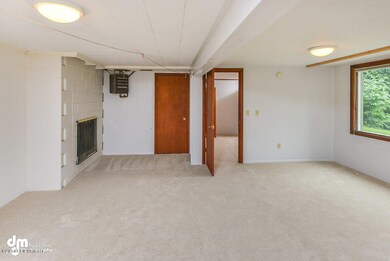 Basement LiivngRoom-1780-SMALL