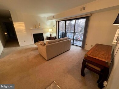 24 Le Forge Ct, Chesterbrook, PA 19087 - photo 2