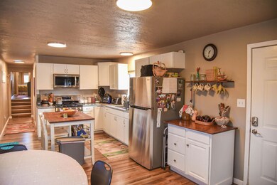2305 New Mexico 522 unit B, Questa, NM 87556 - photo 2