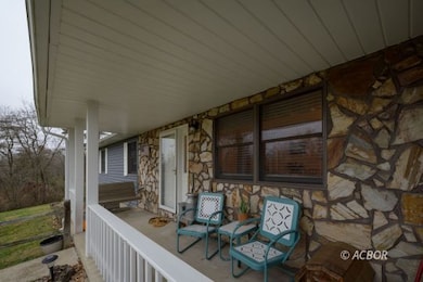 243 Amby Ln, Vinton, OH 45686 - photo 2