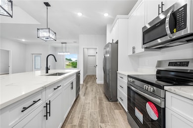 9235 100th Ct, Vero Lake Estates, FL 32967 - photo 2