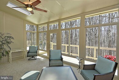 8521 Carlynn Dr, Bethesda, MD 20817 - photo 2