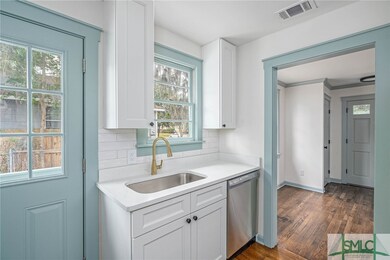 2014 Indiana Ave, Savannah, GA 31404 - photo 7