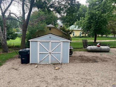 112 W 2nd St, Hoyt, KS 66440 - photo 6