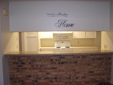 1719 Susan Dr, Tyler, TX 75703 - photo 6