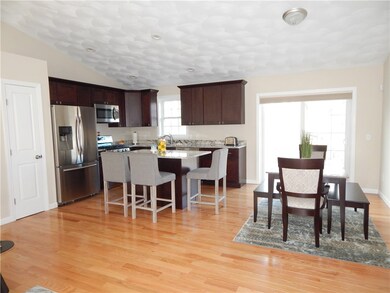 17 Ostend St, Johnston, RI 02919 - photo 5