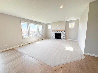 7334 Ambercrest Curve, Inver Grove Heights, MN 55077 - photo 6