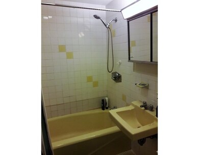 10 Soden St unit 46, Cambridge, MA 02139 - photo 2
