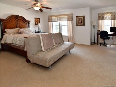 185 Boiling Brook Dr, Statesville, NC 28625 - photo 5