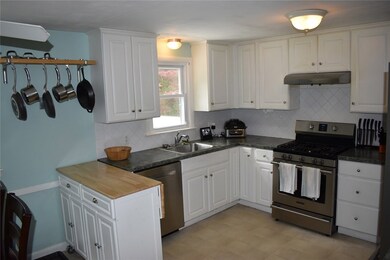 93 Pine River Dr, North Kingstown, RI 02852 - photo 7