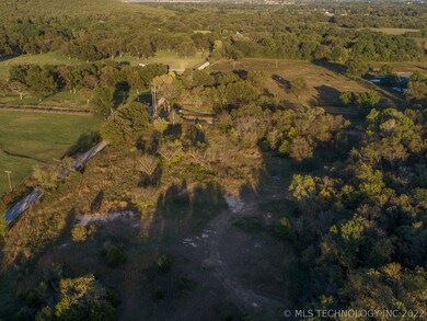 10990 Celia Berryhill Rd, Okmulgee, OK 74447 - photo 3