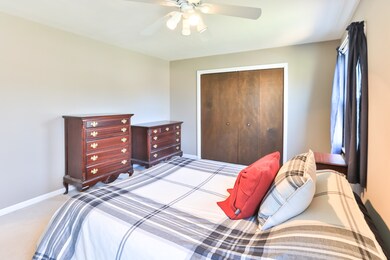 1003 Twisted Oak Ct, Algonquin, IL 60102 - photo 6