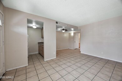 3141 E Cypress St unit 3, Phoenix, AZ 85008 - photo 3