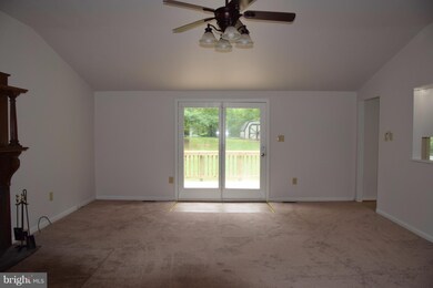 2471 Hallowing Point Rd, Prince Frederick, MD 20678 - photo 5