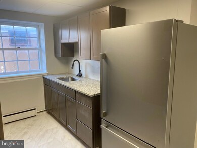 17 S 2nd St unit A, Quakertown, PA 18951 - photo 3