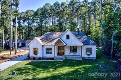 4660 Trails End Rd, Denver, NC 28037 - photo 3