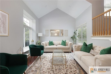 160 Buttonwood Dr, Piscataway, NJ 08854 - photo 5