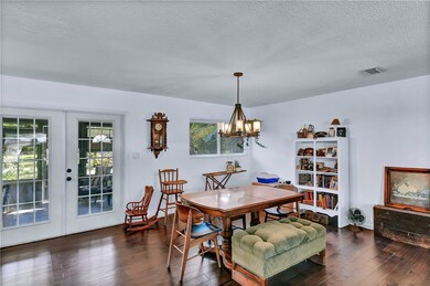Spacious Dining Room