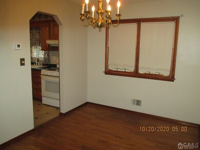 671 Franklin Dr, Perth Amboy, NJ 08861 - photo 7