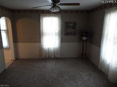 2506 E 32nd St, Lorain, OH 44055 - photo 5