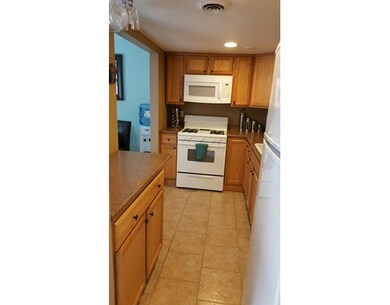 42 Meadow Pond Dr unit C, Leominster, MA 01453 - photo 6