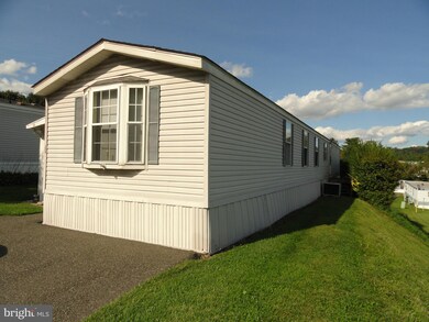 329 Ashford Ln, Hereford, PA 18056 - photo 2