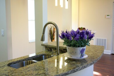 8461 Spicewood Dr, Jacksonville, FL 32216 - photo 7